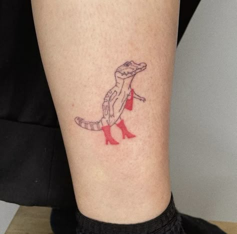 Croc Tattoo, Crocodile Tattoo, Aesthetic Tattoo Ideas, Funky Tattoos, Cute Tats, Tatuaje A Color, Funny Tattoos, Subtle Tattoos, Aesthetic Tattoo