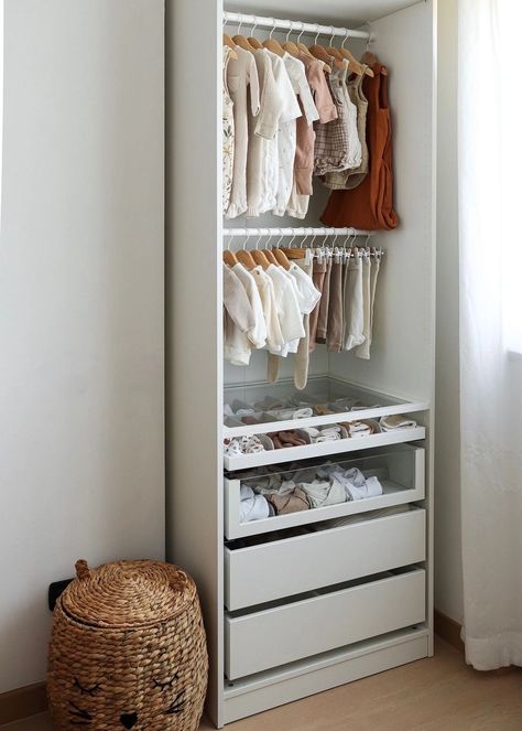 Apartment Nursery, Baby Cabinet, Small Room Nursery, Ikea Baby, Baby Room Closet, Baby Room Storage, Baby Nursery Closet, Newborn Room, Baby Closet Organization