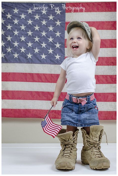 Jennifer Rye Photography www.facebook.com/JenniferRyePhotography Clarksville Arkansas Photographer http://jenniferryephotography.com Independence Day 4th of July Fourth Of July Pictures Kids, 4th Of July Photoshoot Ideas, 4th Of July Sibling Pictures, 4th Of July Kids Photoshoot Ideas, Fourth Of July Mini Session, Patriotic Photoshoot Kids, Patriotic Photography, 4th Of July Photography, 4th Of July Photos