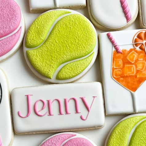 Tennis Royal Icing Cookies, Sports Ball Cookies, Tennis Ball Cookies Decorated, Tennis Cookies Decorated, Tennis Ball Cookies, Tennis Cookies, Sports Cookies, Tennis Birthday, Instagram Cookies