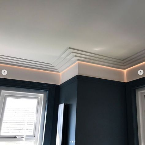 Ceiling Molding Ideas, Coving Ideas, Plaster Ceiling Rose, Plaster Coving, Plaster Cornice, Cornice Design, Kitchen Finishes, Plaster Ceiling, The Ceiling