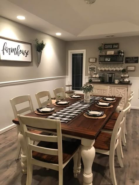 Country Farm Dining Room, Rustic Home Dining Room, Kitchen And Dining Room Together, Open Living Room And Dining Room, Farm House Dinning Room, Long Dining Table Decor, Rustic Dining Room Ideas, Rustic Dining Room Decor, Yard Renovation