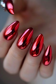 Bold Nail Colors, Summer Chrome Nails, Red Chrome Nails, Nails Metallic, Best Summer Nail Color, Red Nails Glitter, Summer Nails Ideas, Red Chrome, Nails For Summer