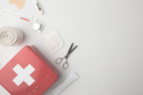 Basic First Aid Tips For Beginners | sheerluxe.com Mom Working, Medical Jokes, Medical Mnemonics, Medical Brochure, First Aid Tips, Basic First Aid, Apocalypse Survival, Medical Examination, Bug Out Bag