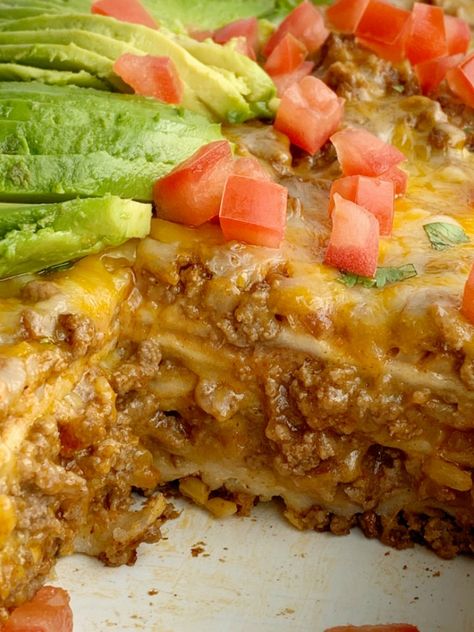 Lasagna Variations, Burrito Lasagna, Beef Spanish Rice, Taco Lasagna Recipe, Enchilada Lasagna, Recipes Lasagna, Beef Burrito, Burrito Casserole, Easy Foods