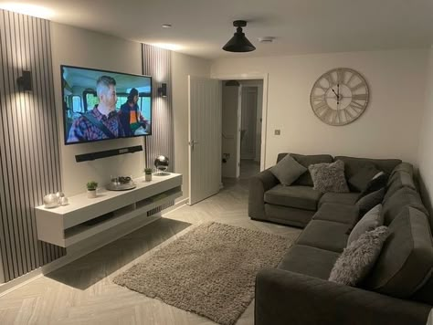 Modern Apartment Living Room, Gray Decor, Modern Apartment Decor, Apartment Decorating Living, Living Room Decor Gray, Apartment Living Room Design, Apartment Bedroom Decor, Dream Apartment Decor, Future Apartment Decor