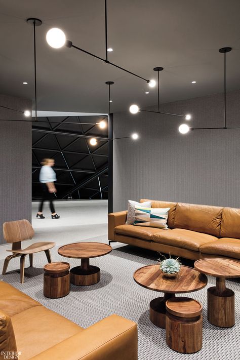 Nvidia Campus by Gensler: 2018 Best of Year Winner for Large Tech Office Meja Sofa, Industrial Office Design, Lounge Interiors, Corporate Office Design, Office Lobby, Office Space Design, Creative Office, Office Lounge, Modern Office Design