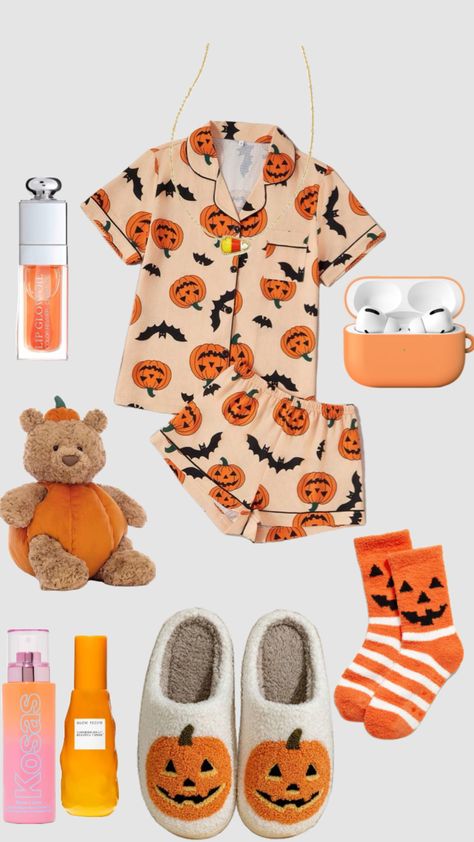 Halloween Pyjamas 🍁🪞🤎✨ Halloween Pyjamas, Halloween Pajamas, Different Styles, Halloween, Quick Saves, Clothes