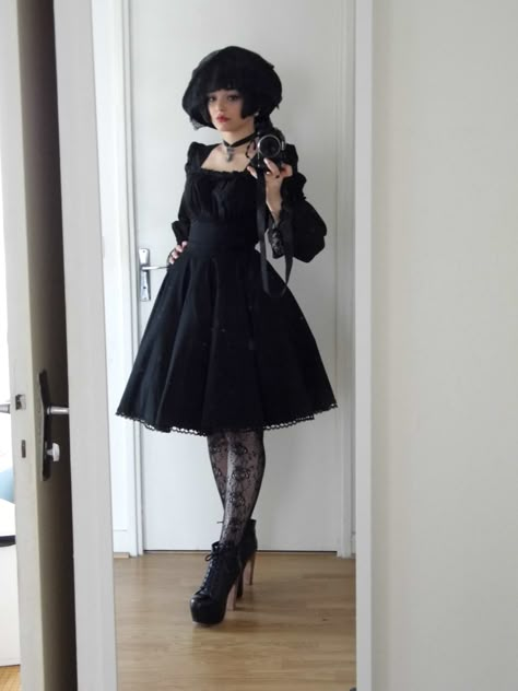 Gothic Coquette, Gothic Outfit, Lolita Outfits, Looks Country, Mary Magdalene, Vintage Blouse, Time Flies, Gothic Outfits, Goth Outfits