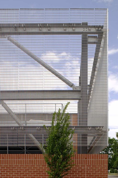 Gallery of Central Energy Plant / Spillman Farmer Architects - 6 Arch Exterior, Office Facade, Roof Plants, Dickinson College, Screened Porch Decorating, Steel Architecture, Screen Plants, Metal Facade, Aluminum Screen