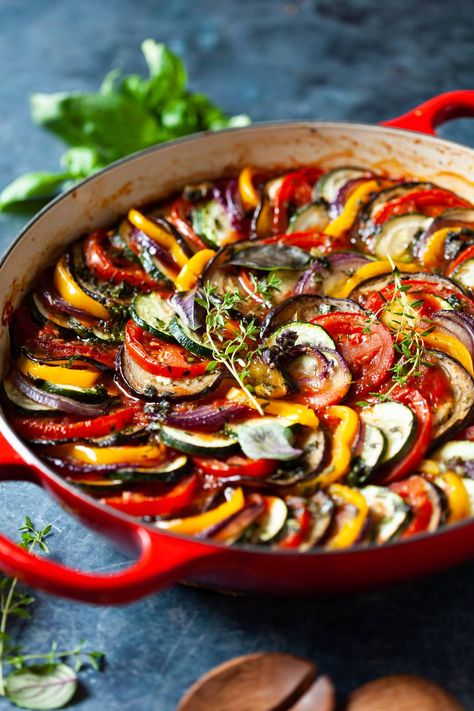 Rattatouie Recipe, Classic French Ratatouille Recipe, French Ratatouille Recipe, French Ratatouille, Ratatouille Ingredients, Family Lunches, Vegetable Slice, Ratatouille Recipe, Delicious Veggies