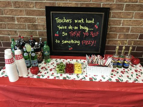 Teacher Appreciation Food Ideas, Bubbles Bar, Teacher Appreciation Breakfast, Teacher Appreciation Week Themes, Teacher Appreciation Luncheon, Teacher Appreciation Themes, Mocktail Bar, Teacher Appreciation Doors, To My Dear Friend