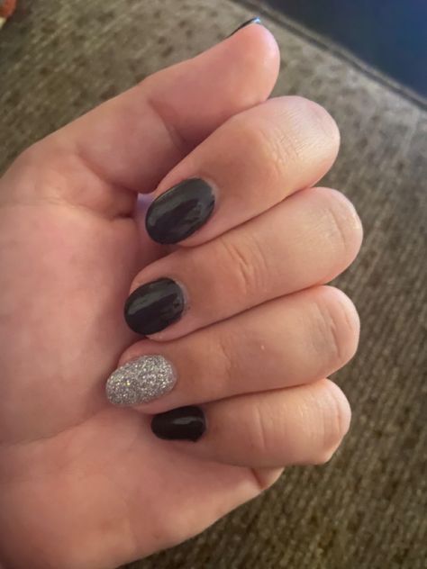 Black and silver nails Black And Silver Nails, Prom 2023, Black Prom Dress, Black Prom, Silver Nails, Silver Shoes, Black And Silver, Prom Dress, Prom