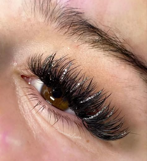 Glitter Eyelash Extensions, Festive Eye Makeup, Bottom Lash Extensions, Festival Eye Makeup, Stunning Eye Makeup, Glitter Lashes, Birthday Makeup Looks, Lash Extentions, Lashes Fake Eyelashes