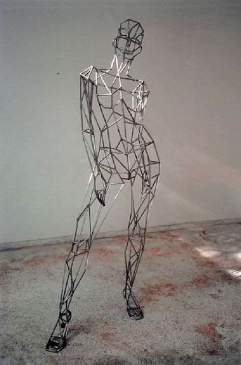 stainless steel welded armature Feminine Statue, Women Sculpture, Art Fer, Wire Art Sculpture, Human Sculpture, Figurative Abstract, Alberto Giacometti, Sculpture Metal, Steel Art