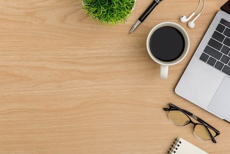 Top view wood office desk table. flat la... | Premium Photo #Freepik #photo #desktop #desk-flatlay #desk-top-view #table-flatlay Desk Flatlay, Desk Top View, Office Desk Table, Wood Desk Top, Mockup Desk, Wood Office Desk, Table Top View, Office Background, Wood Office