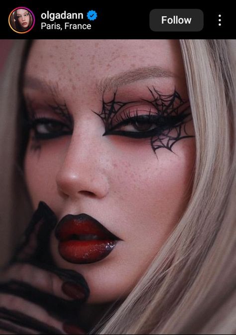 Spider Makeup, Goth Eye Makeup, Vampire Makeup, Creepy Halloween Makeup, Halloween Eye Makeup, Graphic Makeup, Halloween Makeup Inspiration, Dope Makeup, Halloween Costumes Makeup