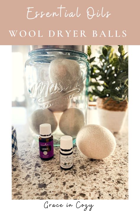 Diy Dryer Balls, Uses For Essential Oils, Laundry Balls, Diy Serum, Essential Oil Roller Balls, Diy Staining, Diy Scent, Laundry Scents, Laundry Routine