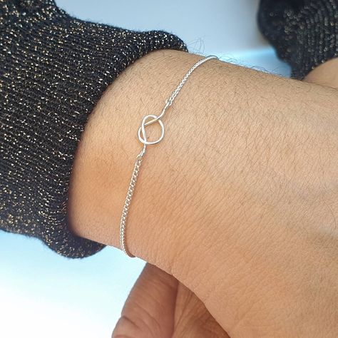 "This bracelet comes in one size. One Size Bracelet from 6\" to 8,5\" Please feel free to ask about other sizes." Friendship Bracelets Silver, Silver Knot Bracelet, Silver Friendship Bracelets, Friendship Knot, Silver Bracelets For Women, Jewelry Knots, Bracelet Knots, Knot Bracelet, Silver Chain Bracelet