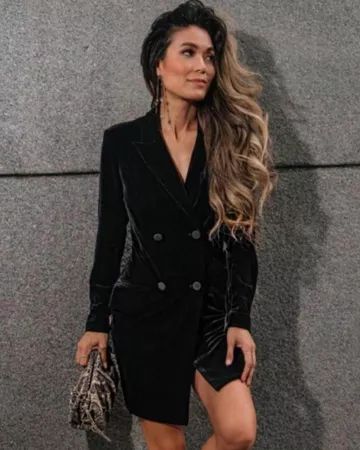 Velvet Double Breasted Blazer Dress curated on LTK Double Breasted Blazer, Leather Blazer, Blazer Dress, Edgy Outfits, Look Chic, Women's Style, Double Breasted, Streetwear Fashion, Women's Blazer