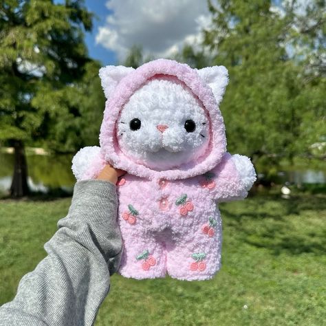 kitty in a pink cherry onesie 🐈🍒 plushie available on my etsy ☁️ pattern by me 🫧 #crochet #amigurumi #crochetkitty #catplush #amigurumicat #crochetcat #crochetplushies Crochet Amigurumi Plushies Free Pattern, Crochet Pink Plushie, Cute Plushies Crochet, Me As A Hobby, Cute Crochet Toys, Crochet Pink Ideas, Pink Crochet Plushies, Pink Crochet Ideas, Knitted Plushies