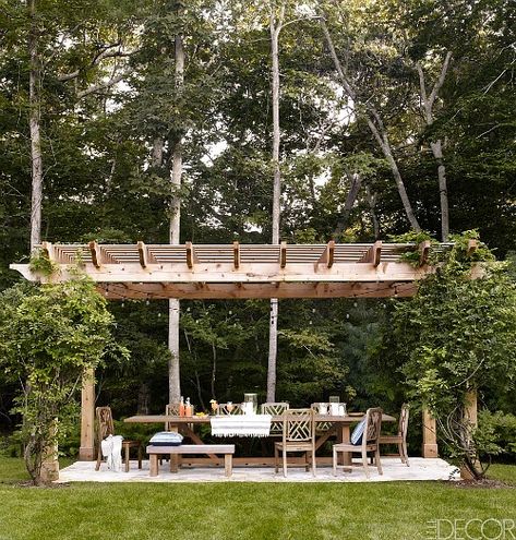 Would love to have an outdoor pergola like this someday! --Bobby Flay's Hamptons House Elle Decor (5) House In The Hamptons, Pergola Design, Outdoor Eating, Outside Living, Hamptons House, Pergola Plans, Pergola Designs, Outdoor Inspirations, Outdoor Pergola