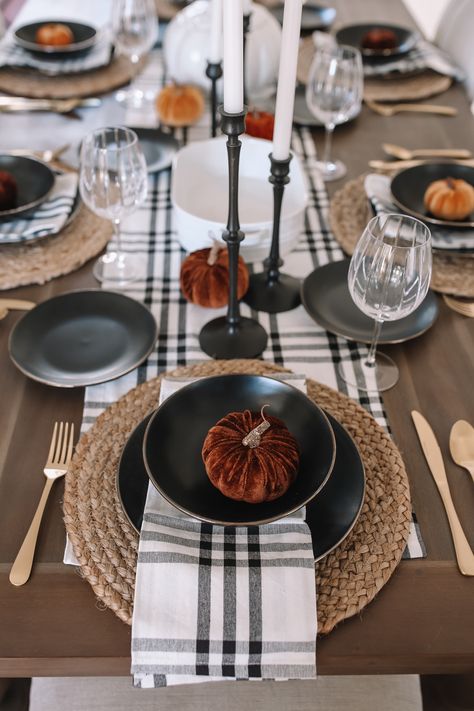 Dark Brown Table Setting, Thanksgiving Table Black Plates, Black And Orange Thanksgiving Table, Black And Cream Thanksgiving Table, Thanksgiving Table Settings Black Plates, Black And Gold Thanksgiving Table, Thanksgiving Table Settings Black, Thyme And Table Dinnerware Ideas, Black And White Thanksgiving Tablescapes