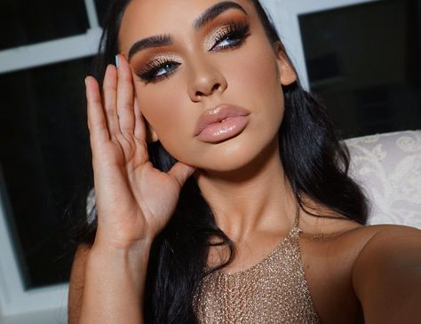 Carli Bybel Makeup, Golden Smokey Eye, Dramatic Wedding Makeup, Pure Makeup, Pageant Makeup, Wedding Eyes, Natural Smokey Eye, Velvet Caviar, Carli Bybel