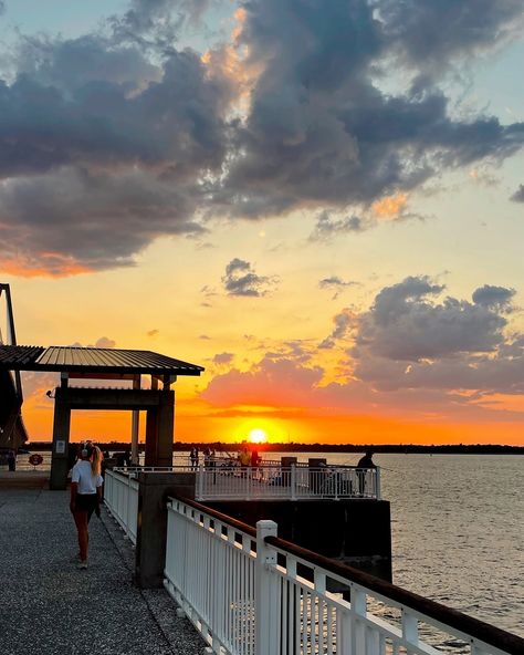 bucket list 218: catch a sunset in Charleston #charleston #charlestonsc #charlestonlife #mountpleasant #sunset #pier #igtravel #travel #charlestondaily Mount Pleasant, Charleston Sc, Charleston, Bucket List, Travel, Quick Saves