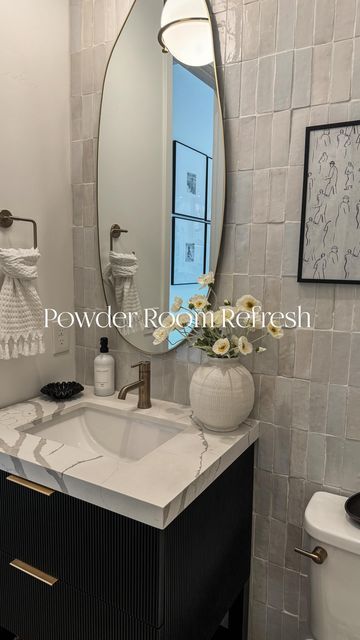 Christine Melin | Design • Home Decor • Lifestyle on Instagram: "Happy Sunday my sweet friends! Last time I shared our powder room was during the holidays so here’s a January refresh. Have a great rest of your weekend🤍 •••VANITY FROM @willowbathandvanity••• ✨Comment SHOP links!✨ (Be sure you’re following along so you receive them) •Also linked in my LTK Powder bath Powder room refresh Powder room remodel Half bath refresh Half bath remodel Half bath renovation Organic modern Modern organic Neutral bathroom Bathroom reno Must see renovation Bathroom tile Reeded vanity Organic tile" Half Bath Backsplash Ideas, Neutral Half Bathroom Ideas, Tile Wall Powder Room, January Refresh, Half Bath Renovation, Half Bath Modern, Organic Tile, Powder Room Refresh, Modern Half Bath