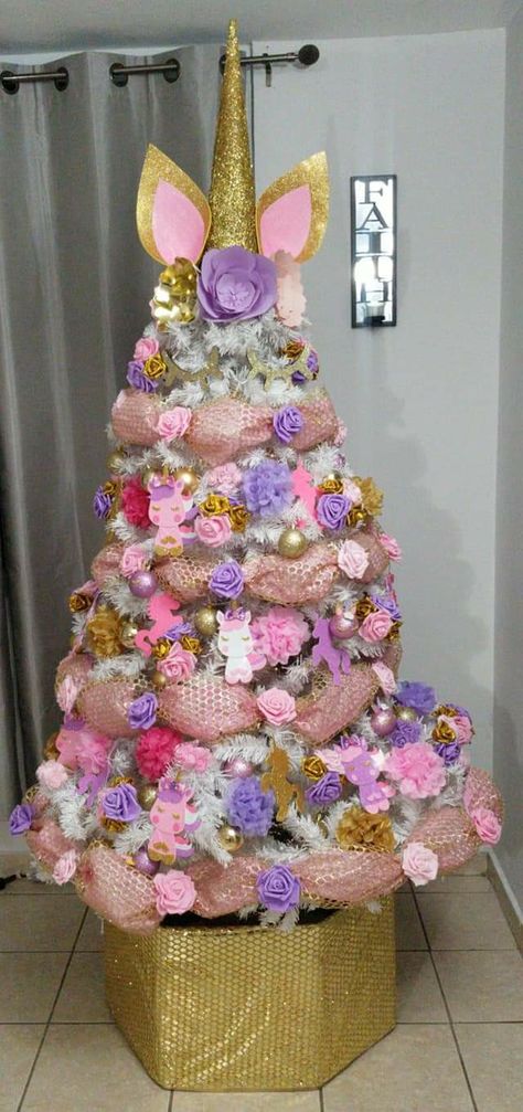 Unicorn christmas tree Pink Unicorn Christmas Tree, Mermaid And Unicorn Christmas Tree, Unicorn Christmas Tree Topper, Unicorn Theme Christmas Tree, Diy Unicorn Christmas Ornaments, Unicorn Tree Christmas, Unicorn Christmas Decorations, Christmas Tree Ideas For Kids Themed, Princess Christmas Tree Ideas