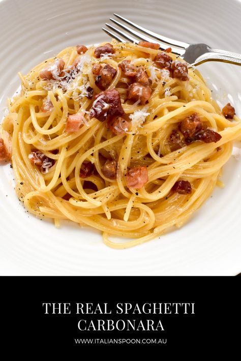 Real Carbonara Recipe, Spaghetti Carbonara Recipe Authentic, Carbonara Recipe Authentic, Spaghetti Carbonara Recipe, Lasagna Pasta, Homemade Spaghetti, Carbonara Recipe, Carbonara Pasta, Italian Pasta Recipes