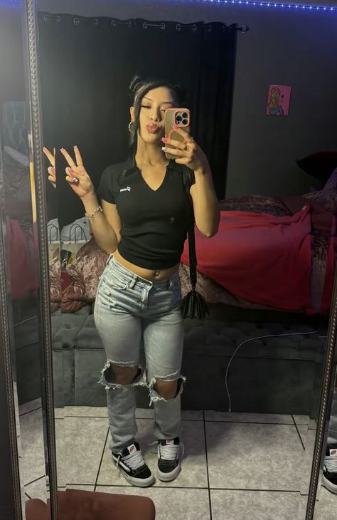 Stacked Sweats Outfit, Stacked Jeans Outfit Black Women, Stacked Jeans Outfit, Camo Jeans Outfit, Prettylittlething Outfits, Stacked Jeans, Sweats Outfit, Jeans Outfit Women, Camo Jeans