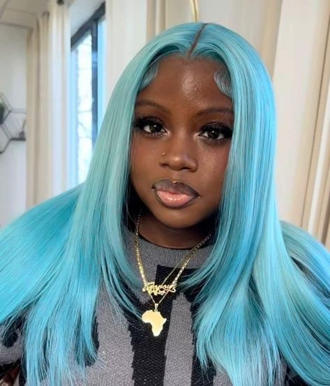 Wig Colors On Dark Skin Women, Blue Hair On Dark Skin, Color Wigs On Dark Skin Women, Blue Lace Wig, Blue Hair Dark, Hair For Dark Skin, Blue Black Hair, Frontal Wig Hairstyles, Creative Hair Color