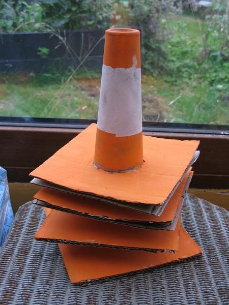 Why I love Tuesdays - Time To Craft Construction Zone Dramatic Play, Construction Cone Craft, Construction Crafts For Kids, Construction Crafts For Toddlers, Construction Theme Preschool, Preschool Construction, Construction Unit, Construction Play, Construction Activities