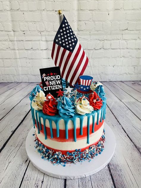 American Flag Birthday Cake, Usa Birthday Cake, Veterans Day Cake, Us Citizenship Party Ideas, Disc Golf Cake, Usa Birthday Party, Oreo Parfait, July 4th Cake, Citizenship Party