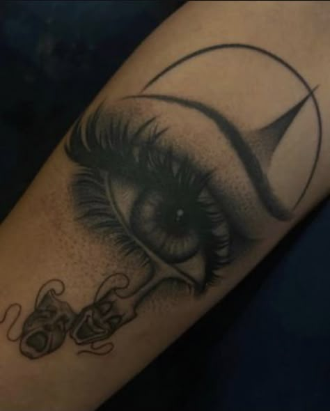 Shoulder And Bicep Tattoo, Gf Eyes Tattoo, Angel With Flowers Tattoo, Real Eyes Realize Real Lies Tattoo, Jawline Tattoo Women, Tattoos With Eyes, Red Eyes Tattoo, Tattoo With Eyes, One Eye Tattoo