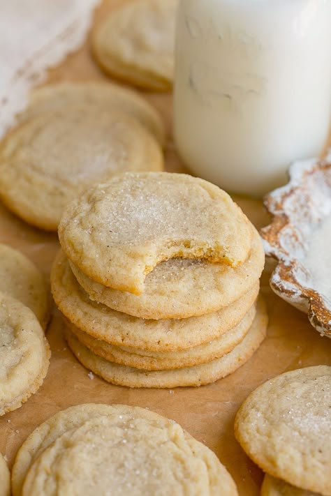 Soft and Chewy Vanilla Bean Sugar Cookies Best Vanilla Cookie Recipe, Vanilla Bean Cookies Recipes, Homemade Vanilla Wafer Cookies, Recipes Using Vanilla Beans, Coffee Shack, Vanilla Cookie Recipe, Vanilla Bean Sugar, Christmas Cookie Ideas, Bake Sale Ideas