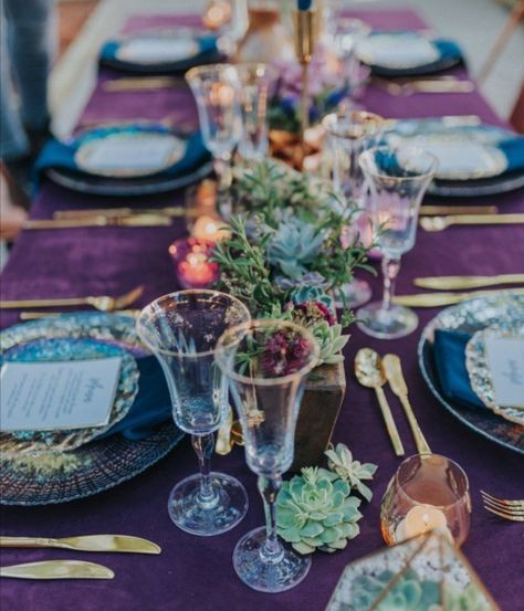 Eggplant Table Setting Wedding, Jewel Tone Reception Table Settings, Eggplant Tablecloth Wedding, Velvet Tablecloth Wedding, Pink Wasabi, Eggplant Wedding, Gold Place Setting, Bohemian Table, Amethyst Wedding