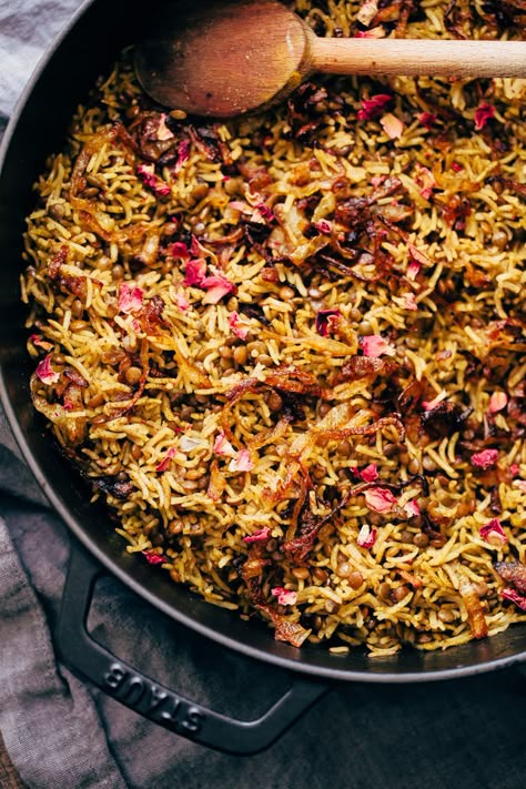 Lentil Rice Pilaf with Caramelized Onions (Mujadara) - this simple lentils and rice recipe is great as a main course or as a side for holidays! #mujadara #lentilricepilaf #lebanesericepilaf #ricepilaf #pilaf | Littlespicejar.com Simple Lentils, Lentils And Rice Recipe, Mujadara Recipe, Lentil Rice, Pilaf Recipes, Lentils And Rice, Rice Pilaf, Sweet Potato Soup, Lentil Recipes