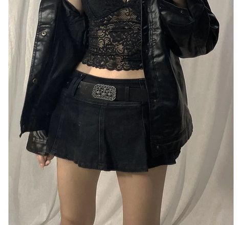 Low Waist Skirt Y2k, Low Waist Skirt, Grunge Skirt, Skirt Aesthetic, Short Pollera, Black Grunge, Micro Skirt, Streetwear Mode, Y2k Denim