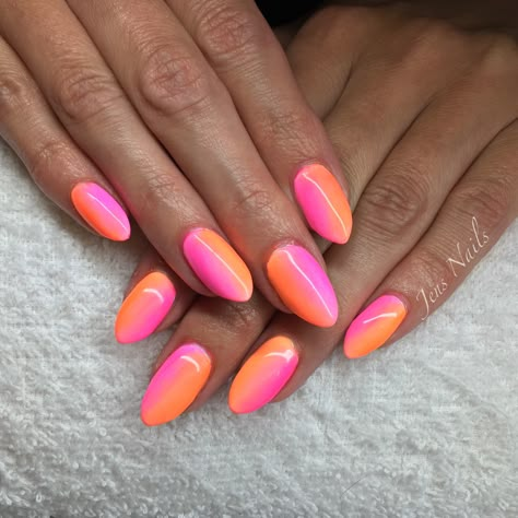 Baby Boomer Colores, Pink Orange Ombre Nails, Orange And Pink Ombre Nails, Orange Ombre Nails, Wedding Nail Polish, Unghie Sfumate, Nagellack Trends, Simple Gel Nails, Summery Nails