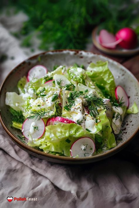 Lettuce Appetizers, Leaf Lettuce Salad Recipes, Butter Lettuce Recipes, Roasted Lettuce, Fine Dining Salad, Elegant Salads, Salad With Sour Cream, Guest Recipes, Butter Lettuce Salad