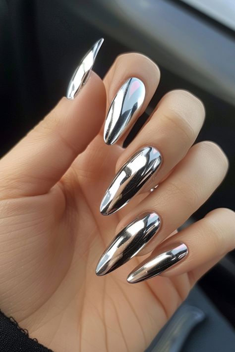 Get ready to dazzle and shine with the hottest nail trend of the season: chrome nails! This mesmerizing look is guaranteed to elevate your style and turn heads wherever you go. So, if you’re looking Em Nails, Stiletto Shaped Nails, Nail Effects, Fall Nail Trends, Chrome Nails Designs, Nail Art Techniques, Metal Tattoo, Nail Services, Modern Nails