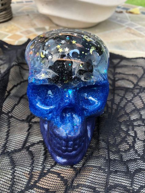 Decorated Skulls, Full Moon Energy, Galaxy Room, Glass Casting, Witchy House, Skull Bedding Sets, Scary Halloween Decorations Diy, Dark Things, Moon Energy