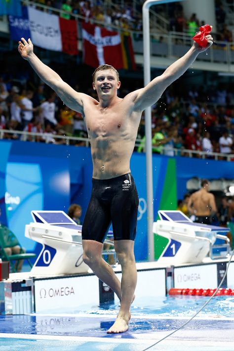 Adam Peaty Wallpaper, Adam Peaty Swimming, Goal Physique, Minion Avengers, Swimmer Memes, Adam Peaty, Swimming Aesthetic, Male Swimmers, Swimming World