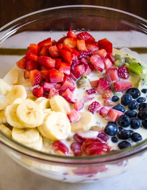 Frozen Fruit And Sweetened Condensed Milk, Mexican Fruit Salad With Cream, Refreshing Fruit Salad, Condensed Milk Fruit Salad, Fruit Salad With Sweet Condensed Milk, Mexican Fruit Salad With Condensed Milk, Fruit Salad Condensed Milk, Fruit Salads For Parties, Fruit Salad With Condensed Milk