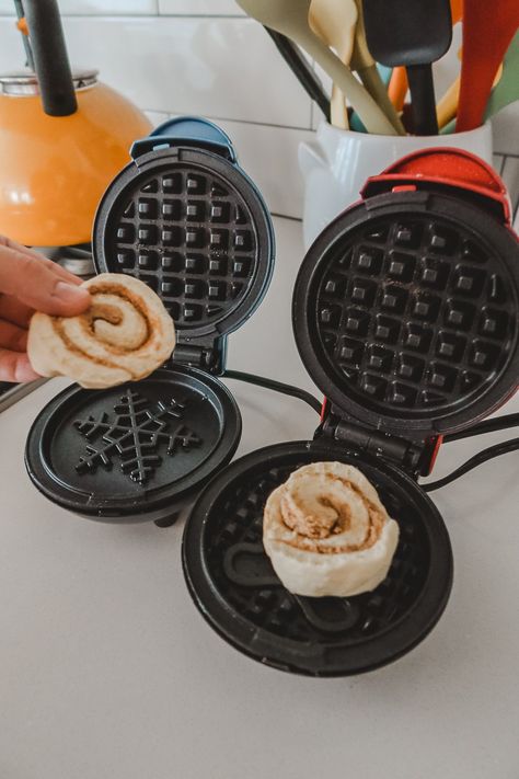 Looking for a tasty & super quick breakfast for Christmas to make under 10 minutes?!?! Try these cinnamon roll waffles! So fun to make & sure to be a crowd pleaser! Cinnamon Roll Waffle Maker, Waffles Dinner Ideas, Mini Waffle Maker Cinnamon Rolls, Seminary Breakfast Ideas, Cinnamon Roll In Waffle Maker, Breakfast With Waffles, Cinnamon Rolls Waffle Iron, Apple Fritter Waffles, Cinnamon Rolls In Waffle Maker