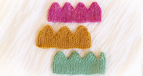 Knit Crown Pattern (for Kids and Adults!) - Sheep and Stitch Earwarmer Knitting Patterns, Knit Crown, Crown For Kids, Knit Headband Pattern, Crown Pattern, Crochet Fingerless Gloves, Quick Knits, Kids Scarf, Learn How To Knit