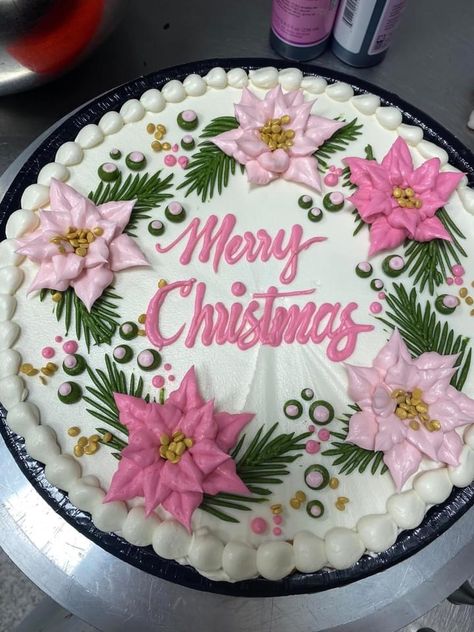 Christmas Round Cake Ideas, Christmas Cookie Cakes Decorated, Cake Designs For Christmas, December Birthday Cake Ideas, Christmas Sheet Cakes Decorated, January Cakes, Christmas Cookie Cake Design, Christmas Cookie Cakes, Christmas Sheet Cake Designs